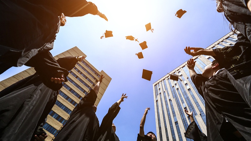 “法工融合”培养复合型创新人才